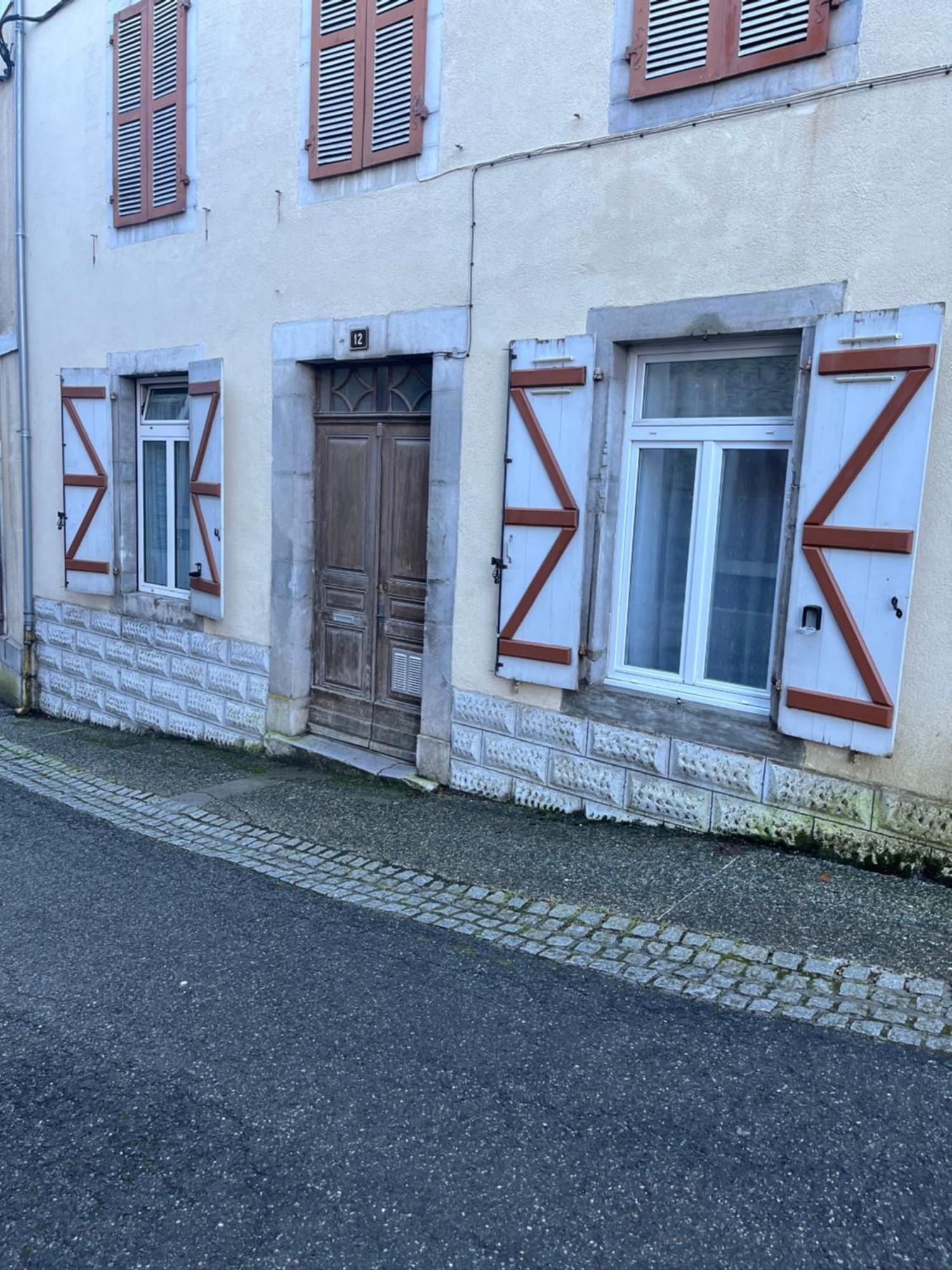 Studette Fonctionnelle Bonnes * Eaux-Bonnes